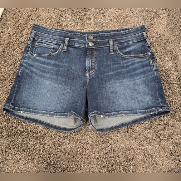 Silver Jeans Pants - Silver Suki w33/l4 shorts
